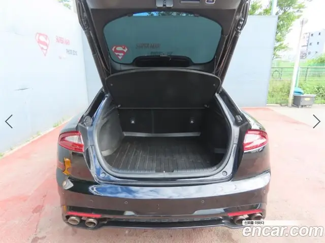 Kia Stinger 2017 3.3 автомат (гидро), миниатюра 5 Kia Stinger 2017 3.3 автомат (гидро), миниатюра 5