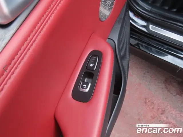 Kia Stinger 2017 3.3 автомат (гидро), миниатюра 7 Kia Stinger 2017 3.3 автомат (гидро), миниатюра 7