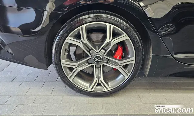 Kia Stinger 2018 3.3 автомат (гидро), миниатюра 5 Kia Stinger 2018 3.3 автомат (гидро), миниатюра 5