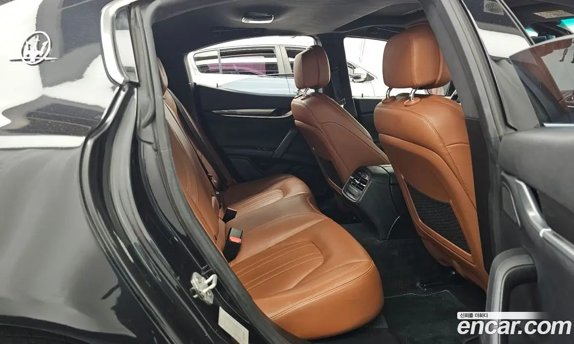 Maserati Ghibli 2015 3.0 автомат (гидро), фото 12