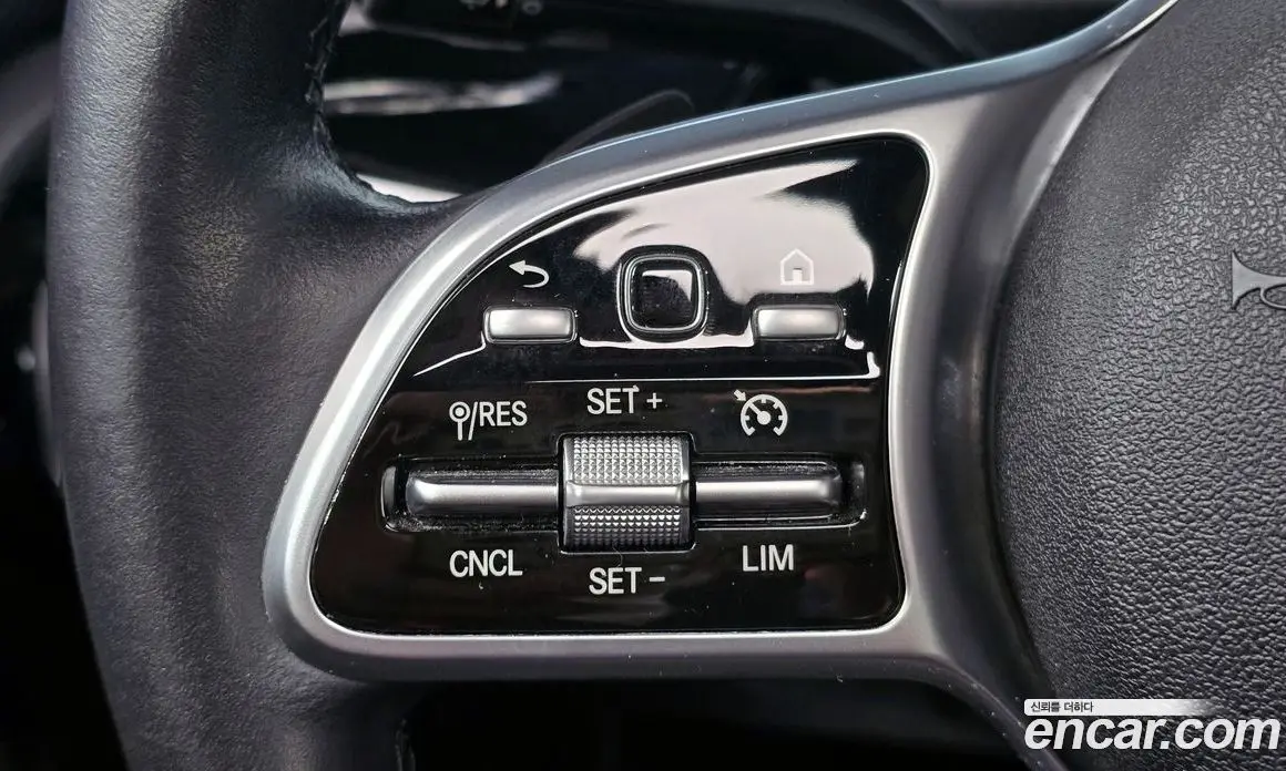 Mercedes-Benz A-Class 2020 2.0 автомат (гидро), фото 20