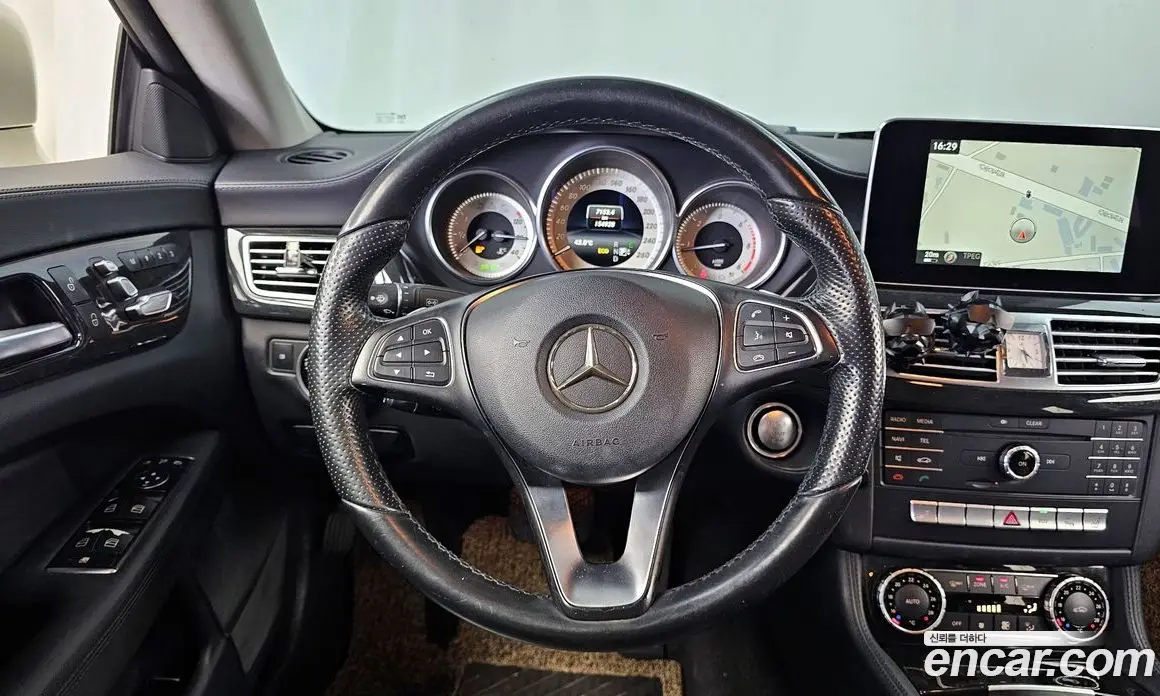 Mercedes-Benz CLS-Class 2015 2.1 автомат (гидро), фото 13