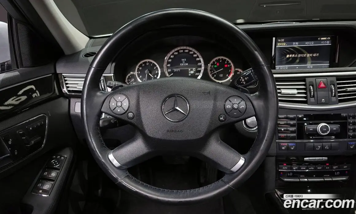 Mercedes-Benz E-Class 2009 3.5 автомат (гидро), фото 13 Mercedes-Benz E-Class 2009 3.5 автомат (гидро), фото 13