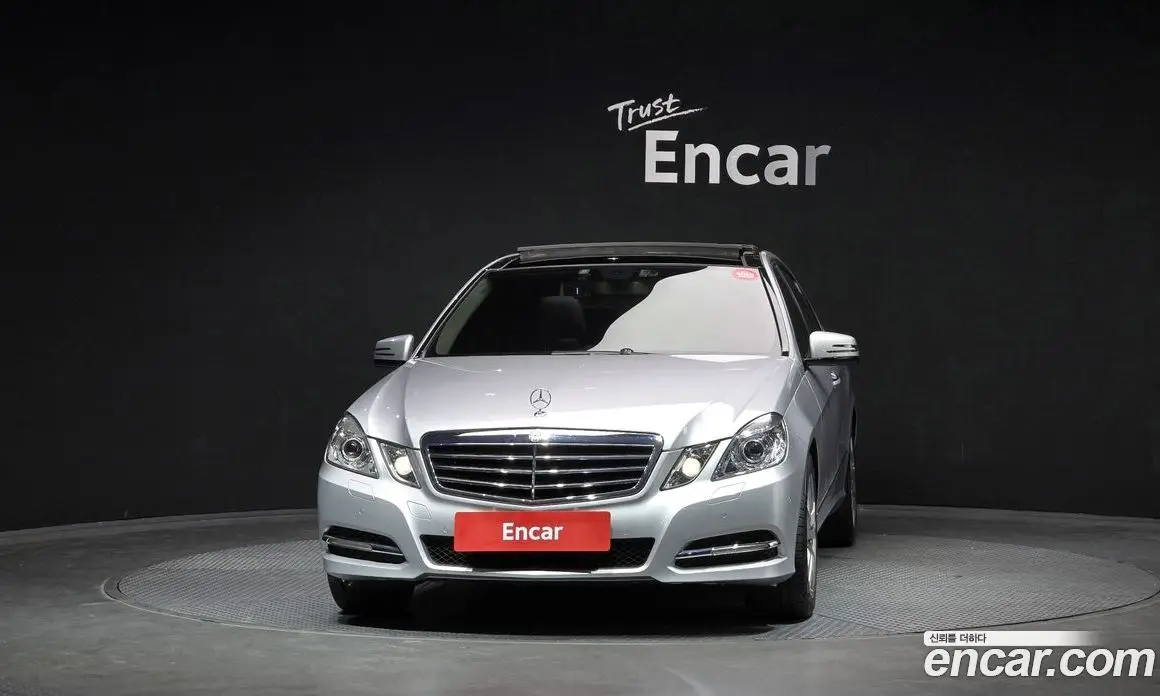 Mercedes-Benz E-Class 2009 3.5 автомат (гидро), фото 3 Mercedes-Benz E-Class 2009 3.5 автомат (гидро), фото 3