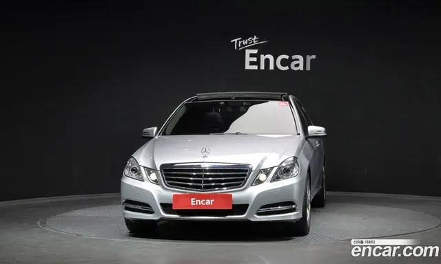 Mercedes-Benz E-Class 2009 3.5 автомат (гидро), миниатюра 3 Mercedes-Benz E-Class 2009 3.5 автомат (гидро), миниатюра 3