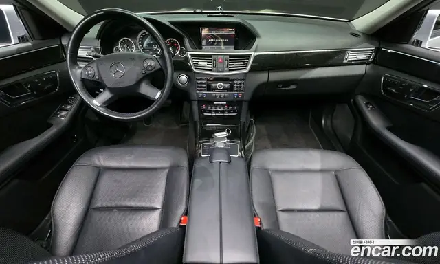 Mercedes-Benz E-Class 2009 3.5 автомат (гидро), миниатюра 7 Mercedes-Benz E-Class 2009 3.5 автомат (гидро), миниатюра 7