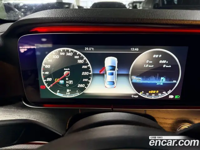 Mercedes-Benz E-Class 2017 2.0 автомат (гидро), миниатюра 8