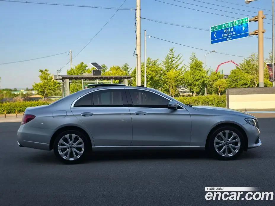Mercedes-Benz E-Class 2019 2.0 автомат (гидро), фото 4