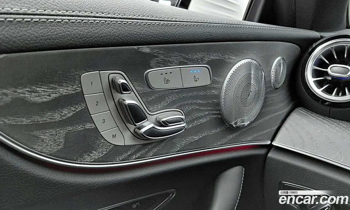 Mercedes-Benz E-Class 2021 3.0 автомат (гидро), фото 13 Mercedes-Benz E-Class 2021 3.0 автомат (гидро), фото 13