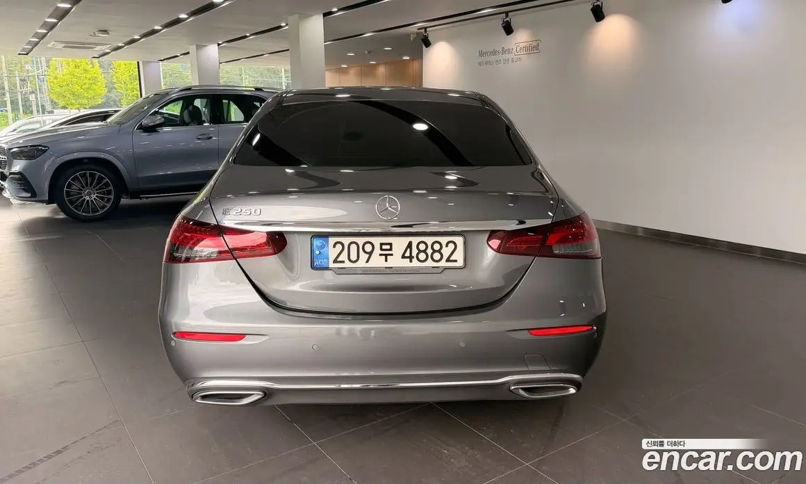 Mercedes-Benz E-Class 2022 2.0 автомат (гидро), фото 4 Mercedes-Benz E-Class 2022 2.0 автомат (гидро), фото 4