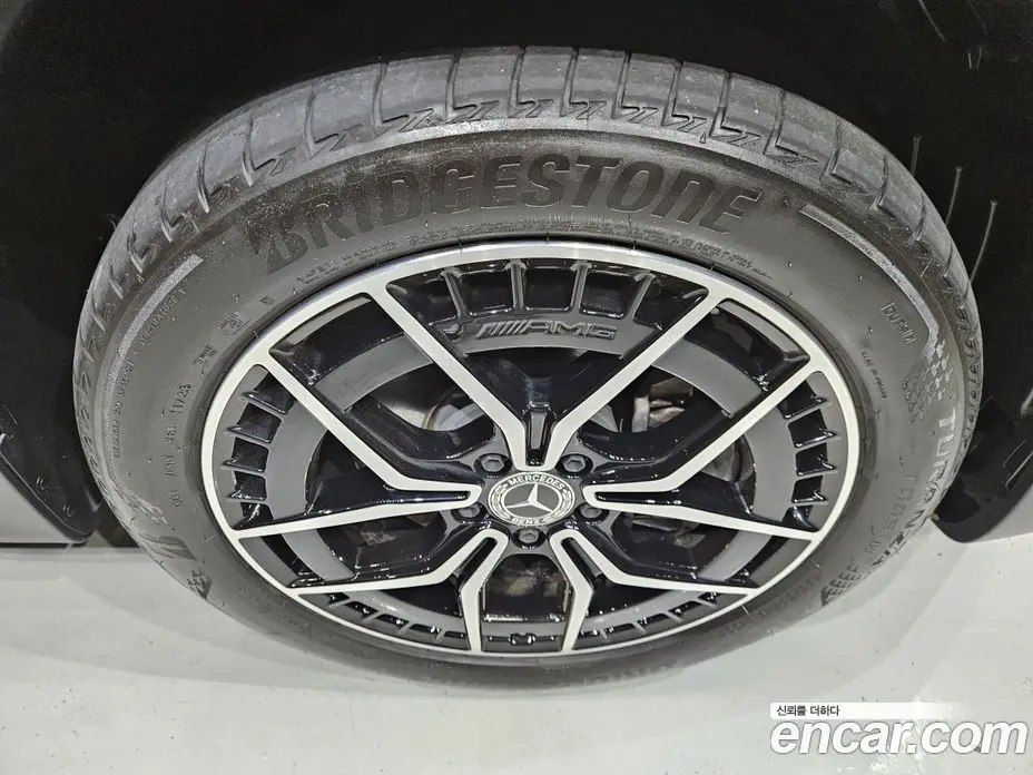 Mercedes-Benz EQB 2023 0.2 автомат (гидро), фото 5