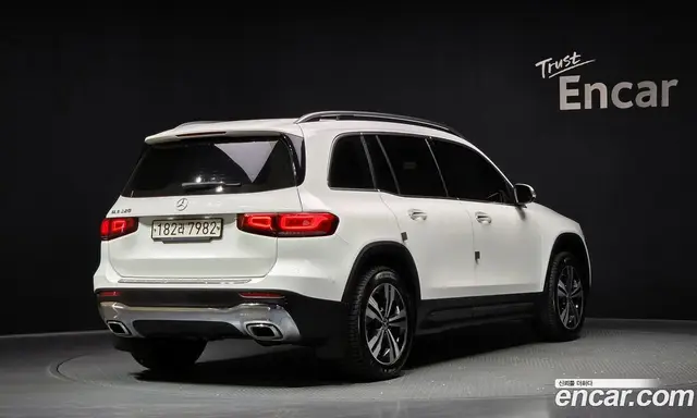 Mercedes-Benz GLB-Class 2021 2.0 автомат (гидро), миниатюра 2 Mercedes-Benz GLB-Class 2021 2.0 автомат (гидро), миниатюра 2