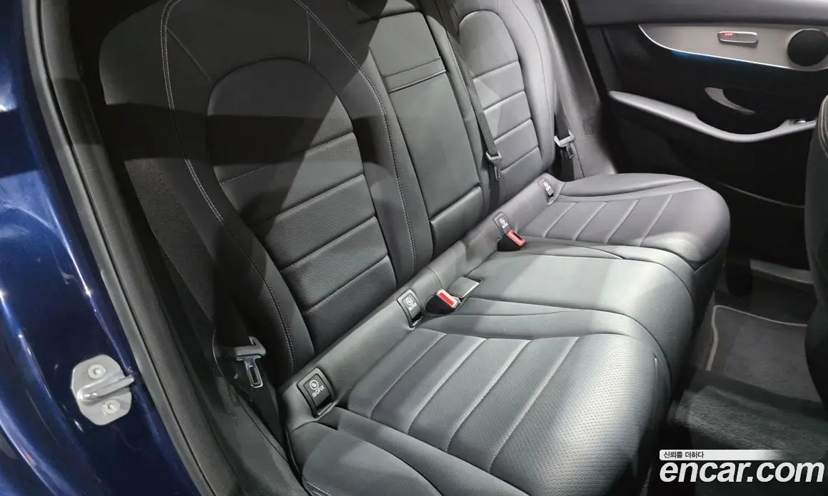 Mercedes-Benz GLC-Class 2018 2.0 автомат (гидро), фото 17 Mercedes-Benz GLC-Class 2018 2.0 автомат (гидро), фото 17