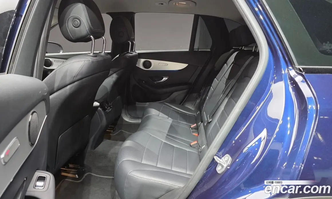 Mercedes-Benz GLC-Class 2018 2.0 автомат (гидро), фото 18 Mercedes-Benz GLC-Class 2018 2.0 автомат (гидро), фото 18