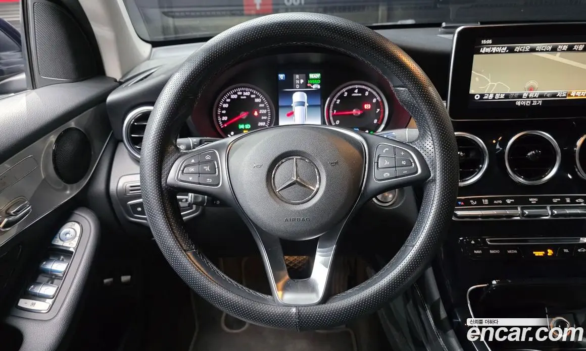 Mercedes-Benz GLC-Class 2018 2.0 автомат (гидро), фото 19 Mercedes-Benz GLC-Class 2018 2.0 автомат (гидро), фото 19