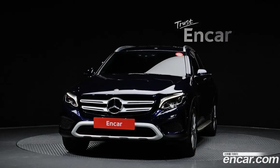 Mercedes-Benz GLC-Class 2018 2.0 автомат (гидро), фото 3 Mercedes-Benz GLC-Class 2018 2.0 автомат (гидро), фото 3