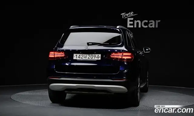 Mercedes-Benz GLC-Class 2018 2.0 автомат (гидро), миниатюра 4 Mercedes-Benz GLC-Class 2018 2.0 автомат (гидро), миниатюра 4