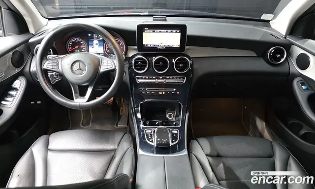 Mercedes-Benz GLC-Class 2018 2.0 автомат (гидро), миниатюра 10 Mercedes-Benz GLC-Class 2018 2.0 автомат (гидро), миниатюра 10
