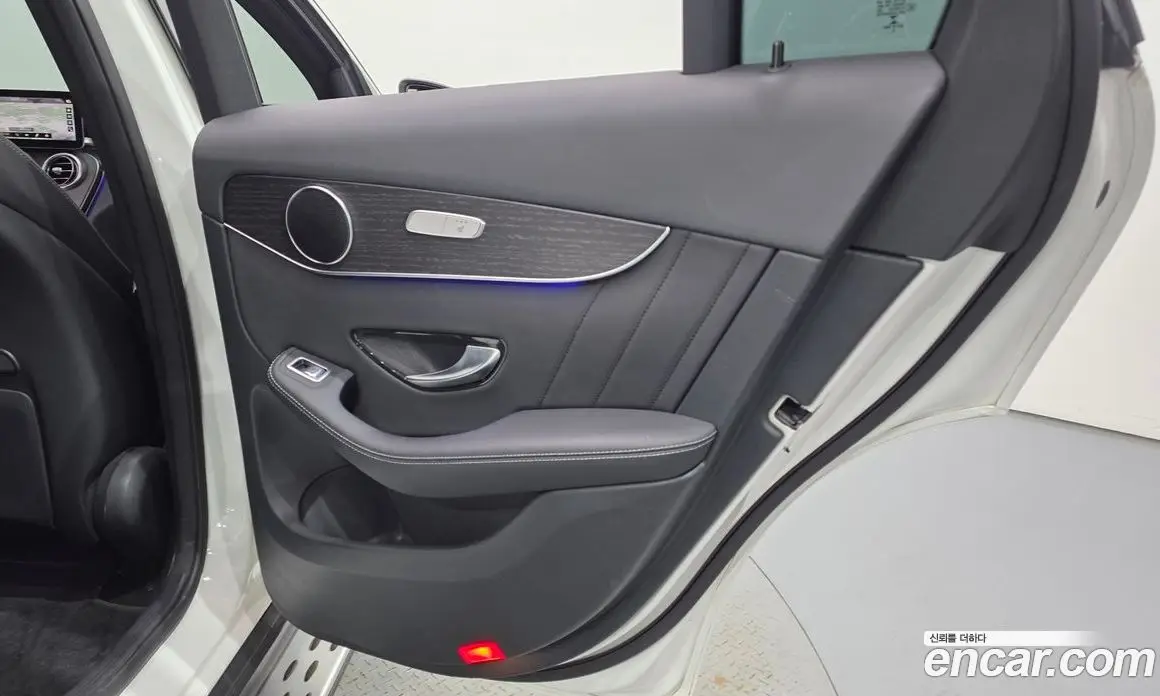 Mercedes-Benz GLC-Class 2020 2.0 автомат (гидро), фото 15