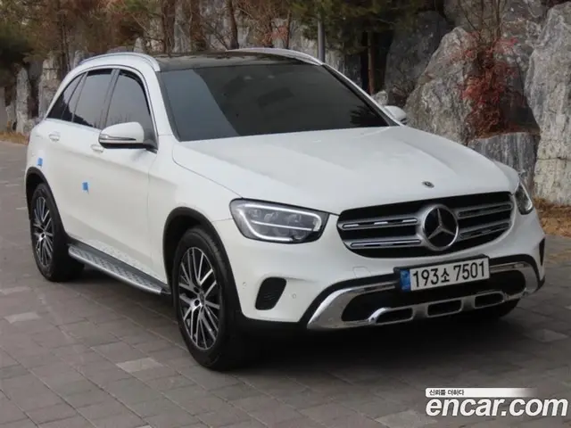 Mercedes-Benz GLC-Class 2021 1.9 автомат (гидро), миниатюра 2