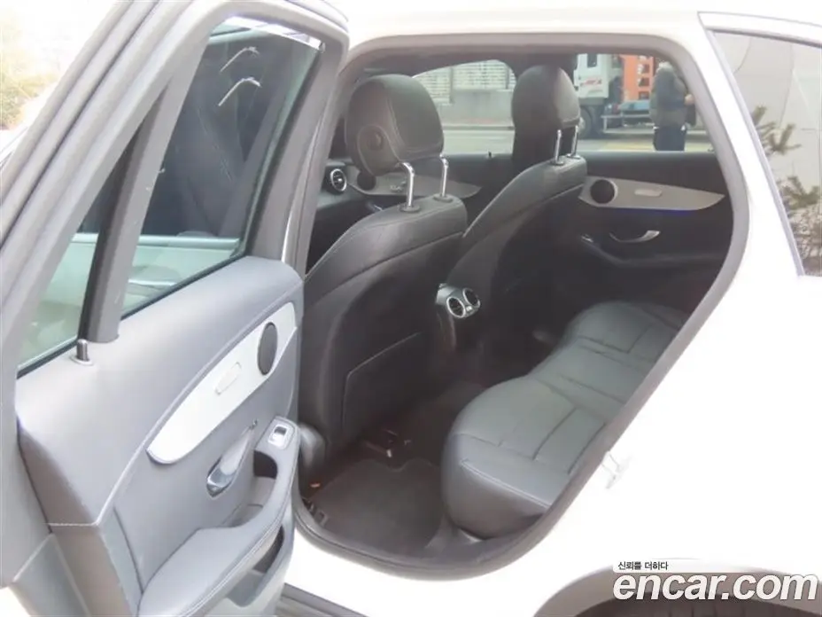 Mercedes-Benz GLC-Class 2021 1.9 автомат (гидро), фото 13
