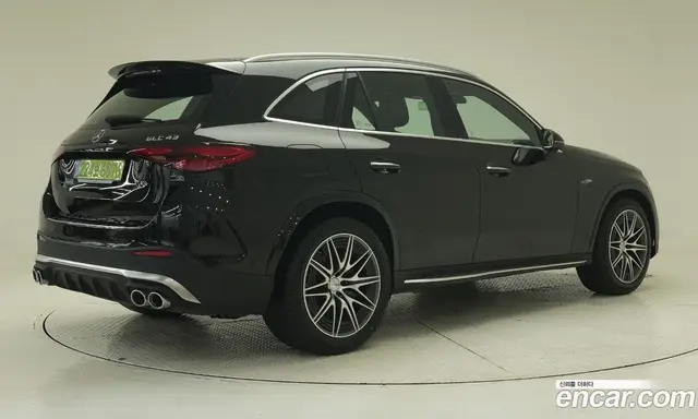 Mercedes-Benz GLC-Class 2025 2.0 автомат (гидро), миниатюра 2