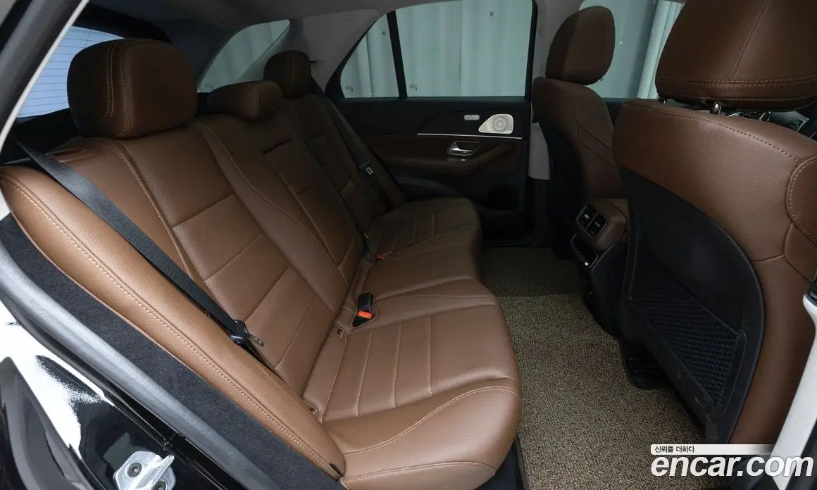 Mercedes-Benz GLE-Class 2024 2.0 автомат (гидро), фото 14 Mercedes-Benz GLE-Class 2024 2.0 автомат (гидро), фото 14