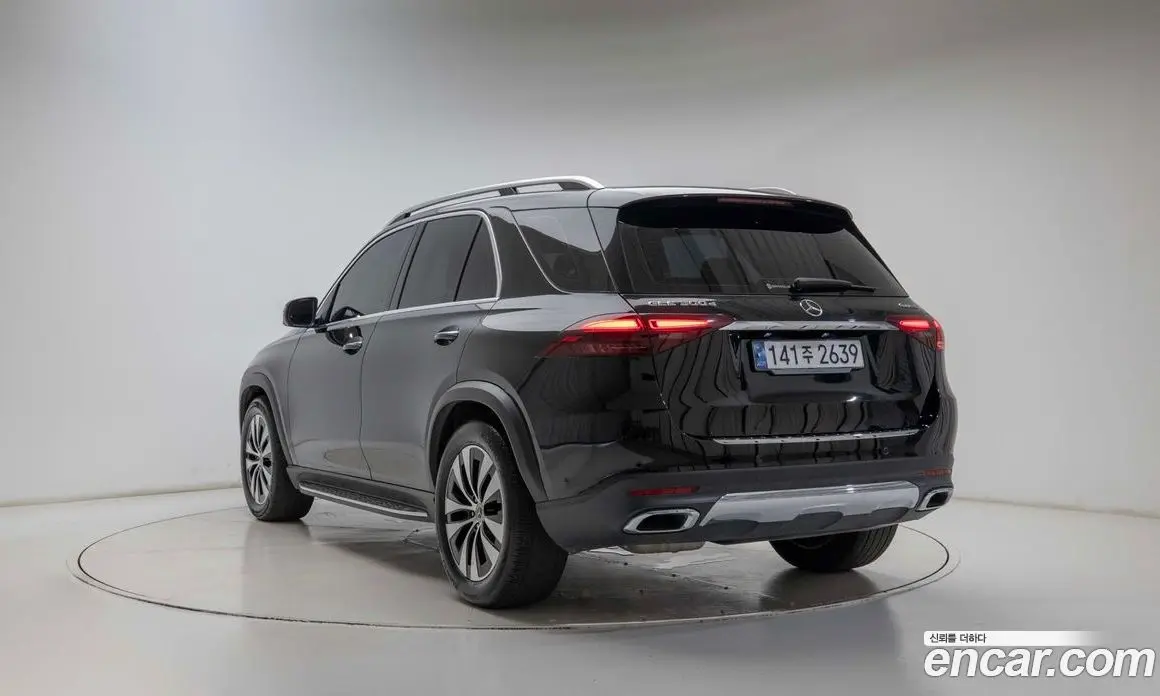 Mercedes-Benz GLE-Class 2024 2.0 автомат (гидро), фото 3 Mercedes-Benz GLE-Class 2024 2.0 автомат (гидро), фото 3