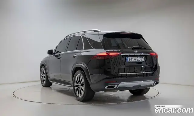 Mercedes-Benz GLE-Class 2024 2.0 автомат (гидро), миниатюра 3 Mercedes-Benz GLE-Class 2024 2.0 автомат (гидро), миниатюра 3