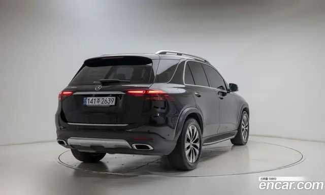 Mercedes-Benz GLE-Class 2024 2.0 автомат (гидро), миниатюра 4 Mercedes-Benz GLE-Class 2024 2.0 автомат (гидро), миниатюра 4
