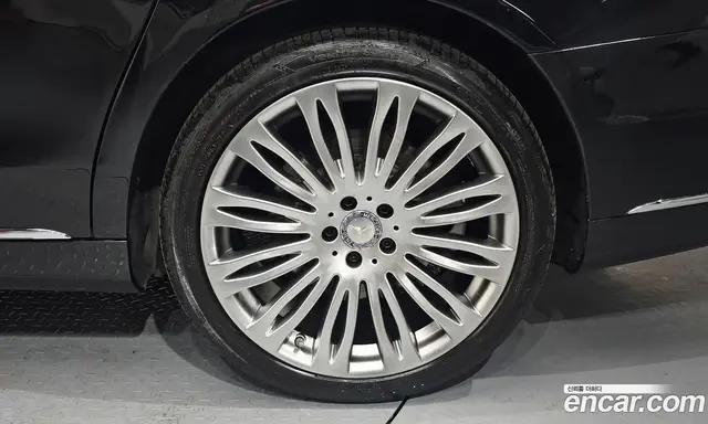 Mercedes-Benz S-Class 2015 4.7 автомат (гидро), миниатюра 5