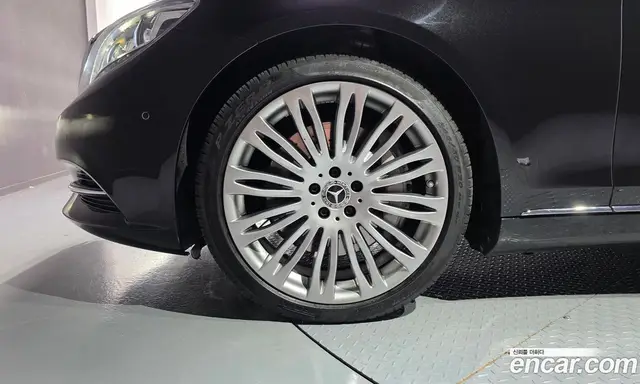 Mercedes-Benz S-Class 2017 4.7 автомат (гидро), миниатюра 5