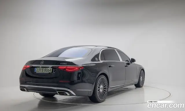 Mercedes-Benz S-Class 2023 6.0 автомат (гидро), миниатюра 2