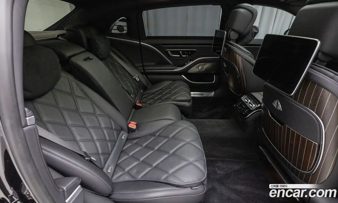 Mercedes-Benz S-Class 2023 6.0 автомат (гидро), фото 10
