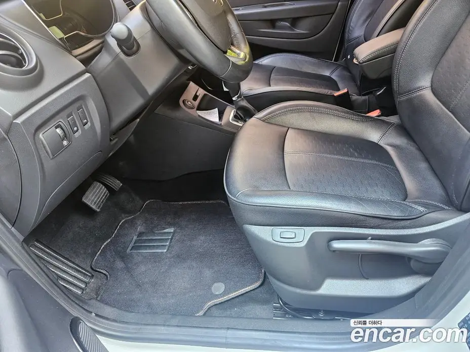 Renault (Samsung) QM3 2019 1.5 автомат (гидро), фото 7 Renault (Samsung) QM3 2019 1.5 автомат (гидро), фото 7