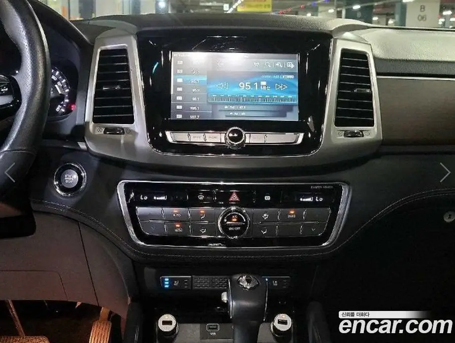 SsangYong Rexton 2017 2.2 автомат (гидро), фото 11