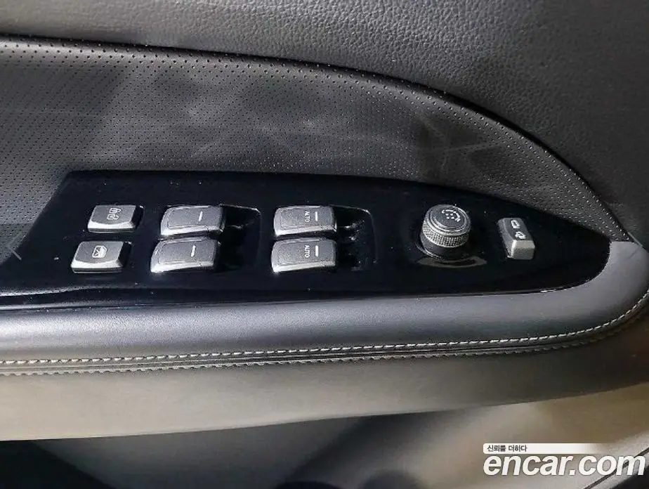 SsangYong Rexton 2017 2.2 автомат (гидро), фото 13