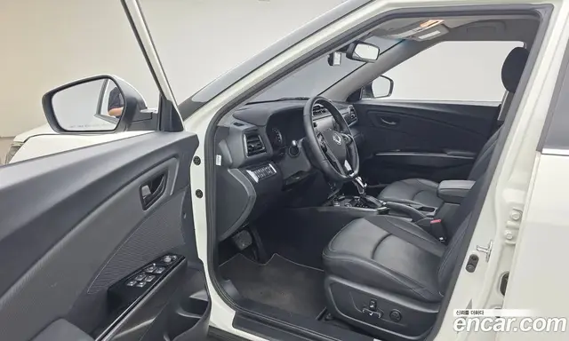 SsangYong TIBOLI 2020 1.5 автомат (гидро), миниатюра 10 SsangYong TIBOLI 2020 1.5 автомат (гидро), миниатюра 10
