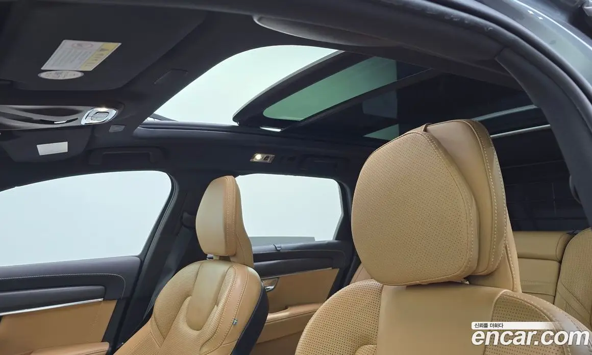 Volvo V90 2019 2.0 автомат (гидро), фото 17 Volvo V90 2019 2.0 автомат (гидро), фото 17