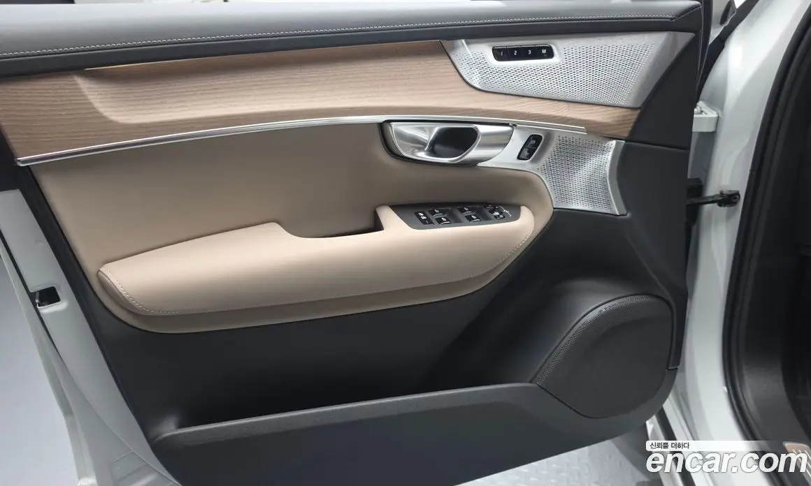 Volvo XC90 2025 2.0 автомат (гидро), фото 14 Volvo XC90 2025 2.0 автомат (гидро), фото 14