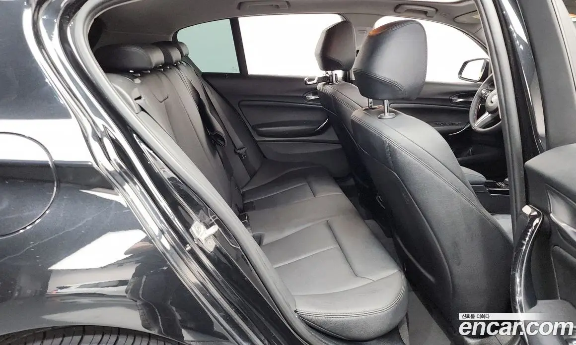 BMW 1 серия 2015 2.0 автомат (гидро), фото 12