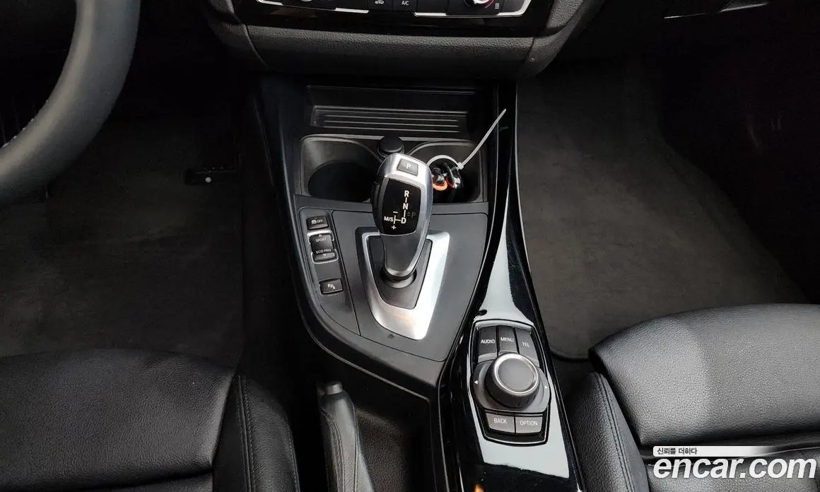 BMW 1 серия 2015 2.0 автомат (гидро), фото 9
