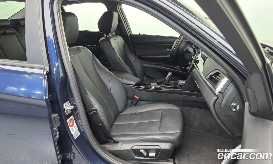 BMW 3 серия 2016 2.0 автомат (гидро), фото 11 BMW 3 серия 2016 2.0 автомат (гидро), фото 11