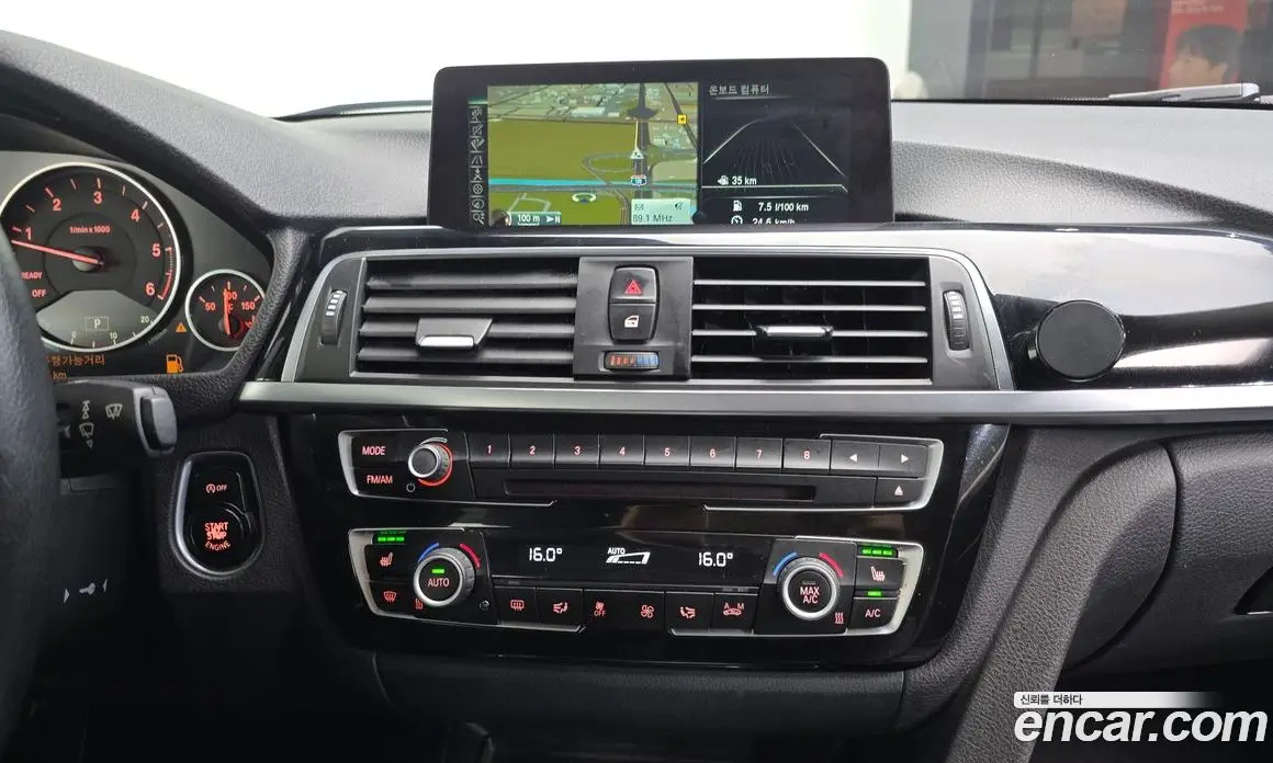 BMW 3 серия 2016 2.0 автомат (гидро), фото 14 BMW 3 серия 2016 2.0 автомат (гидро), фото 14