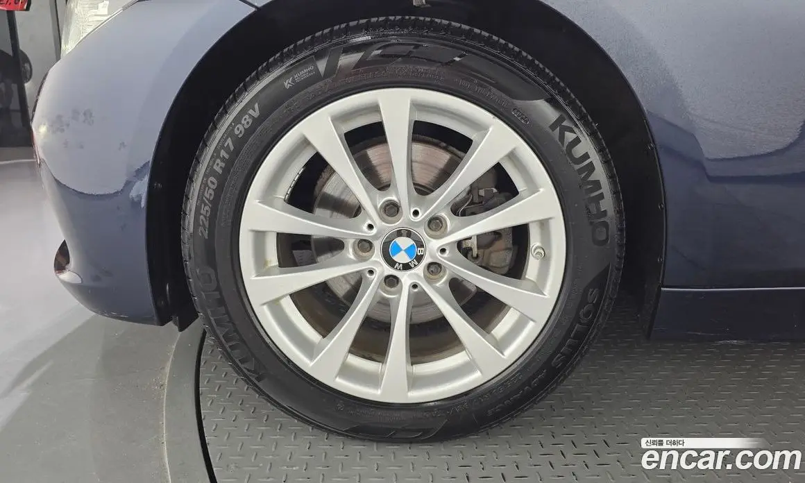 BMW 3 серия 2016 2.0 автомат (гидро), фото 5 BMW 3 серия 2016 2.0 автомат (гидро), фото 5