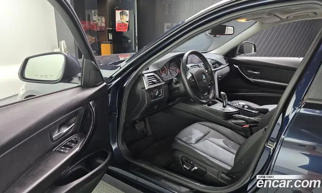 BMW 3 серия 2016 2.0 автомат (гидро), миниатюра 10 BMW 3 серия 2016 2.0 автомат (гидро), миниатюра 10