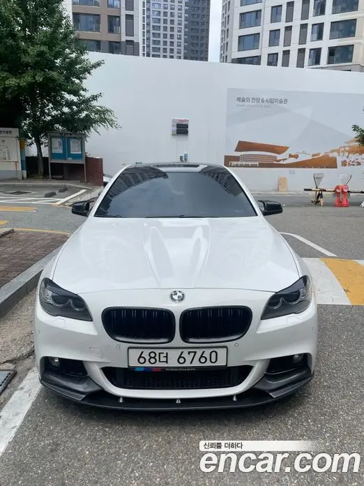 BMW 5 серия 2011 3.0 автомат (гидро), миниатюра 3