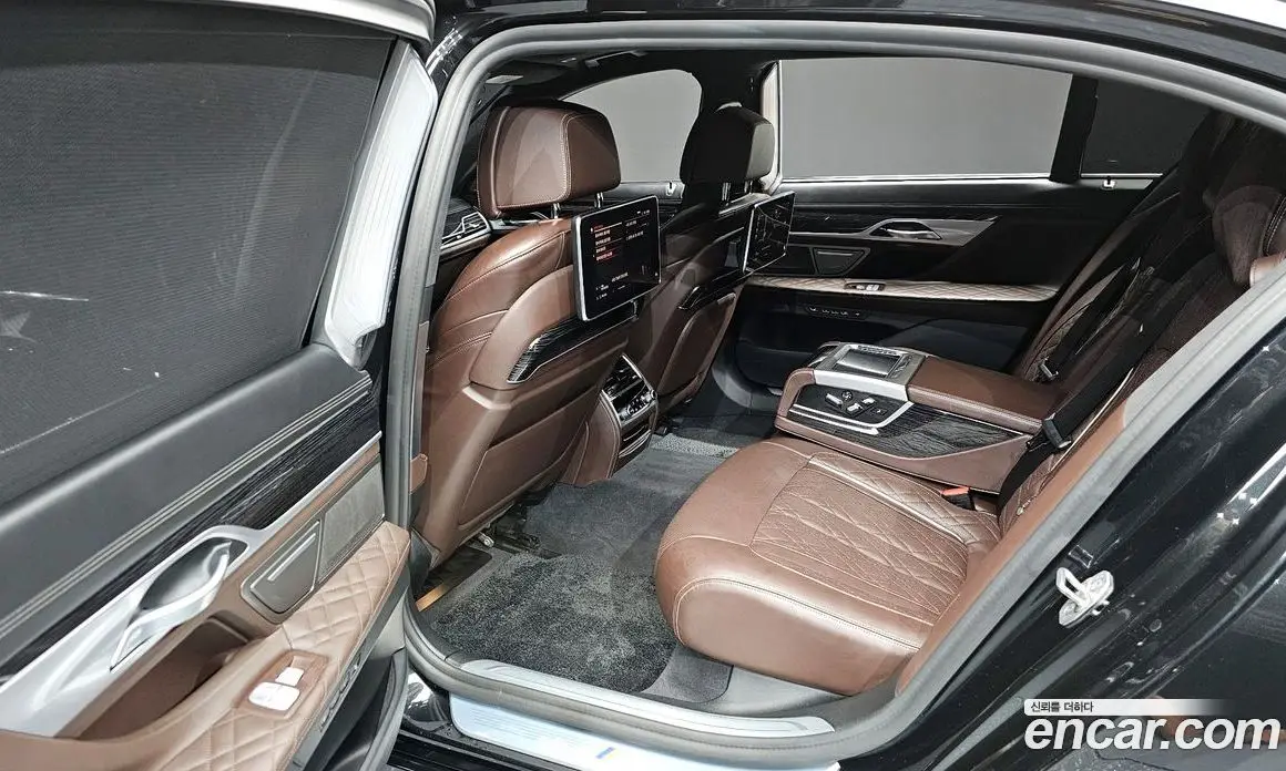 BMW 7 серия 2021 3.0 автомат (гидро), фото 11