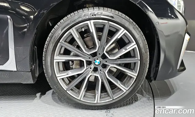 BMW 7 серия 2021 3.0 автомат (гидро), миниатюра 5