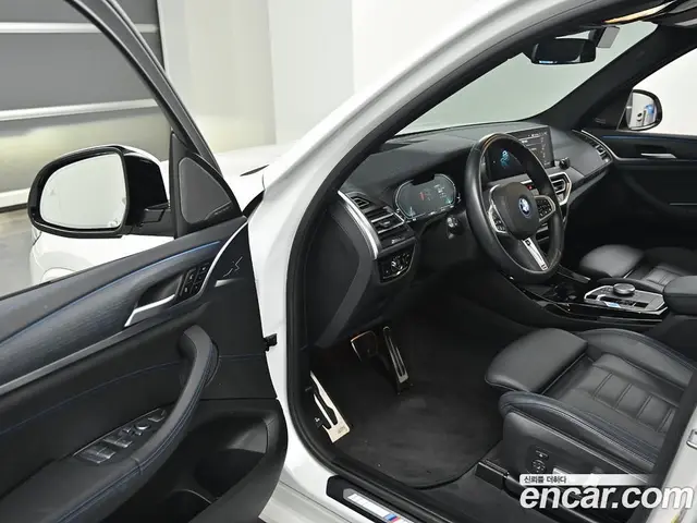 BMW iX3 2023 0.2 автомат (гидро), миниатюра 11